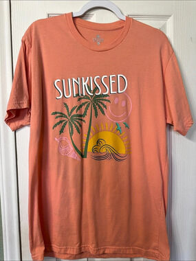 Club Social Sunkissed Graphic Tee in Orange Size Large